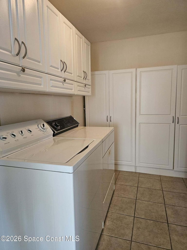 250 S Sykes Creek Parkway - Photo 19