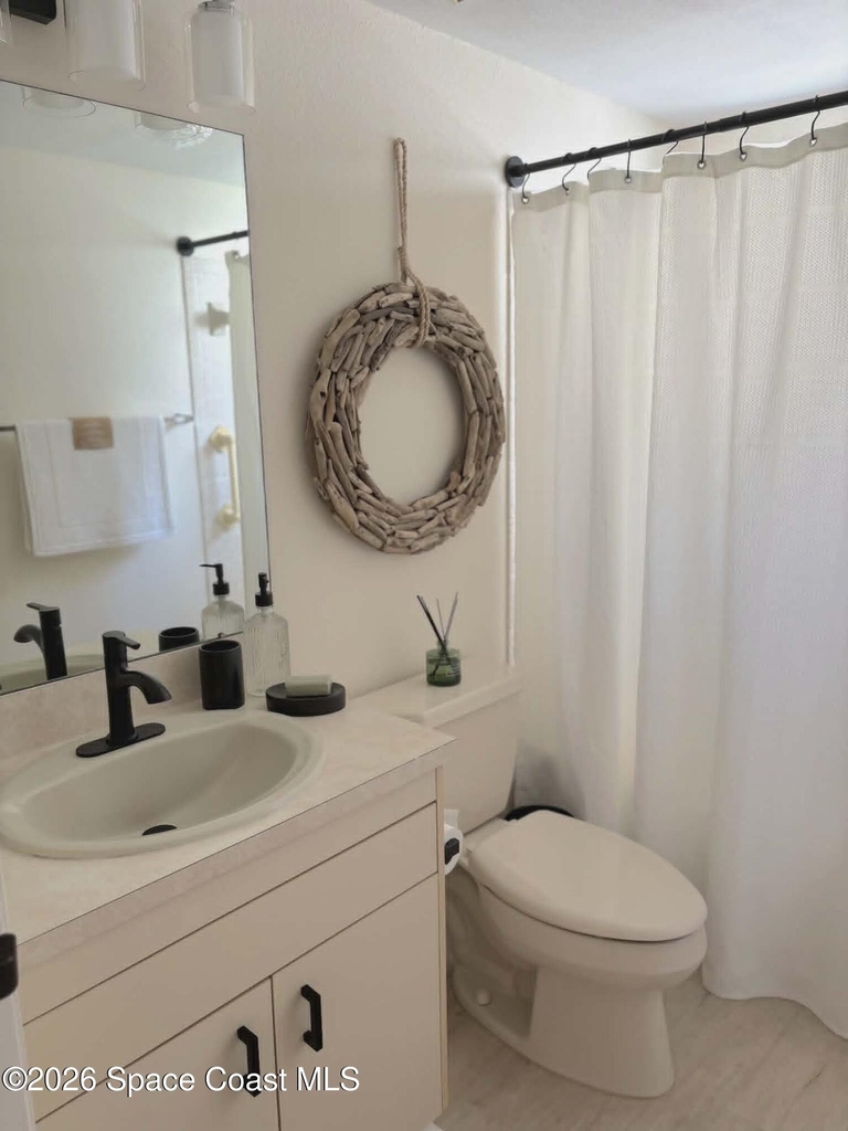 250 S Sykes Creek Parkway - Photo 12