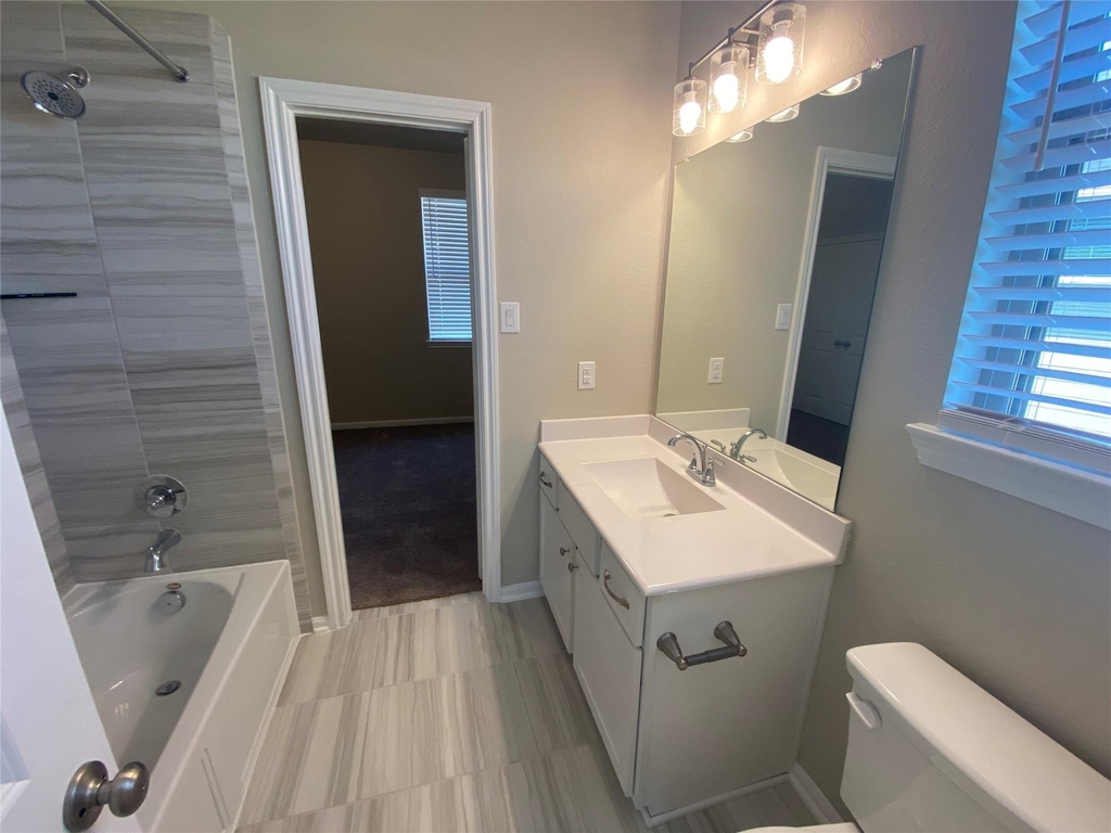 5255 Prairie Terrace Lane - Photo 17