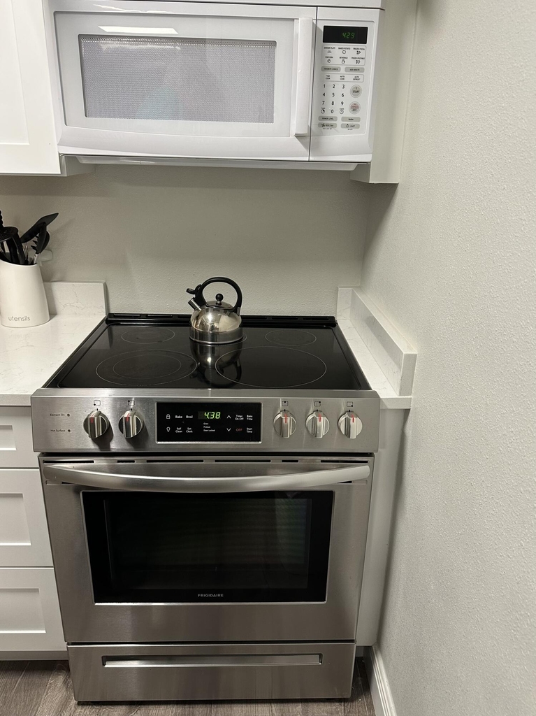 7101 Ridgewood Avenue - Photo 2