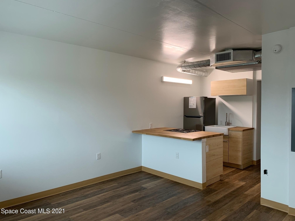 2421 Stone Street - Photo 2