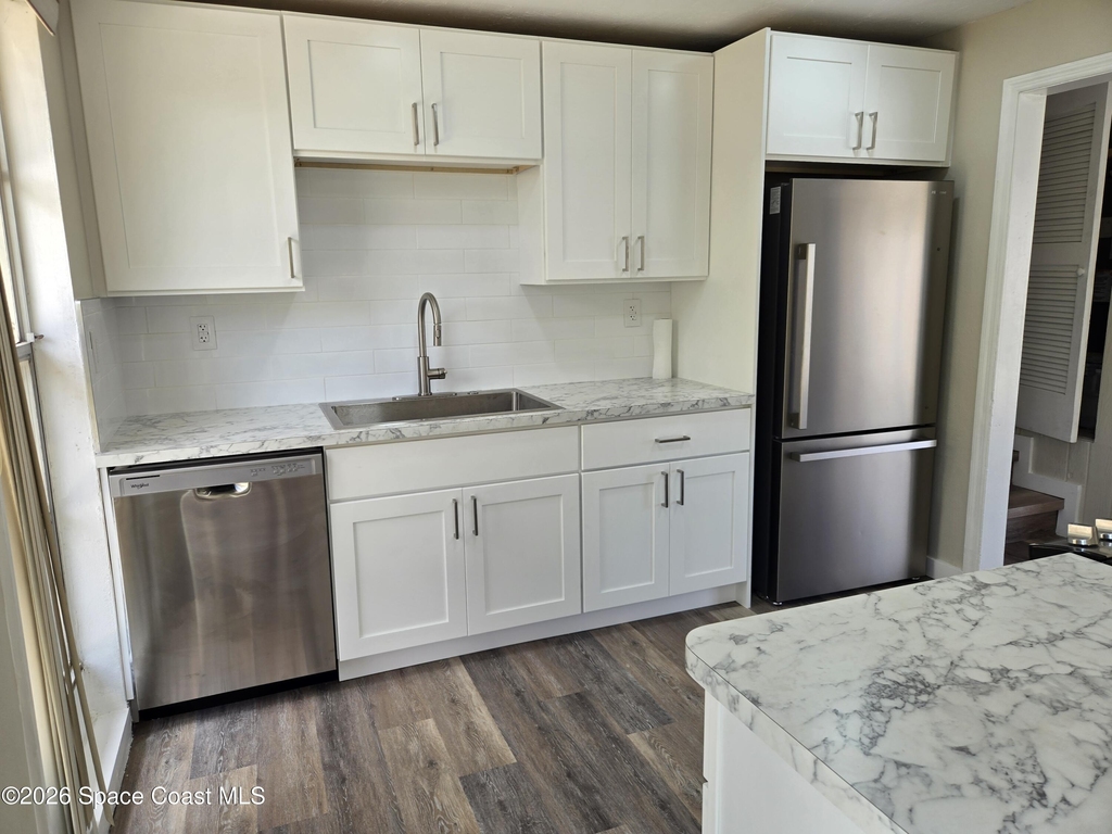 39 E Azalea Circle - Photo 1