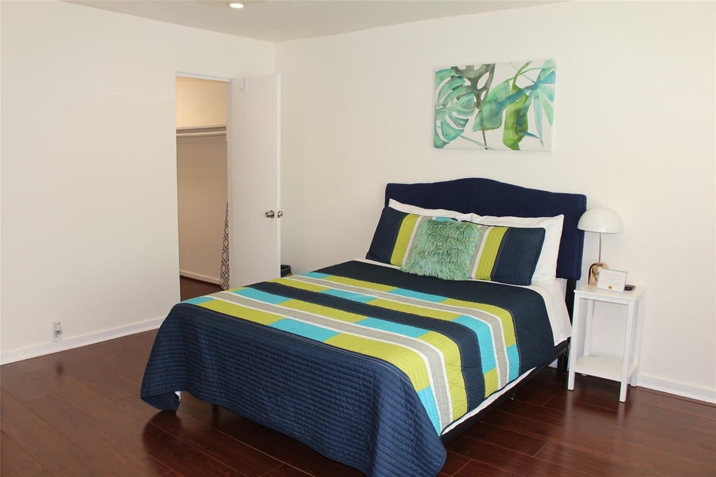 5343 Richmond Avenue - Photo 5