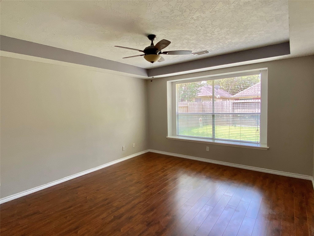 5602 Walkabout Way - Photo 13