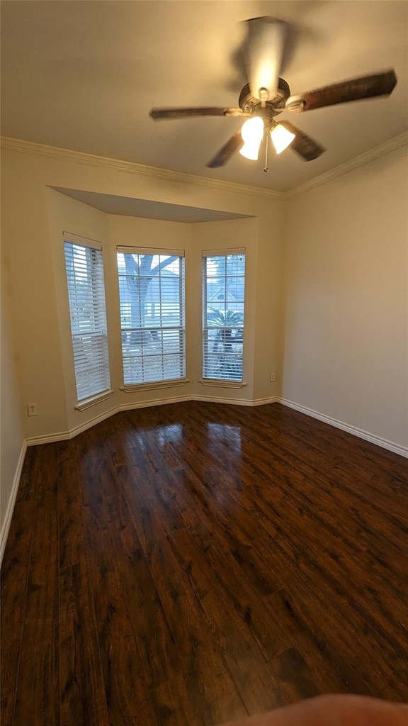 5602 Walkabout Way - Photo 17
