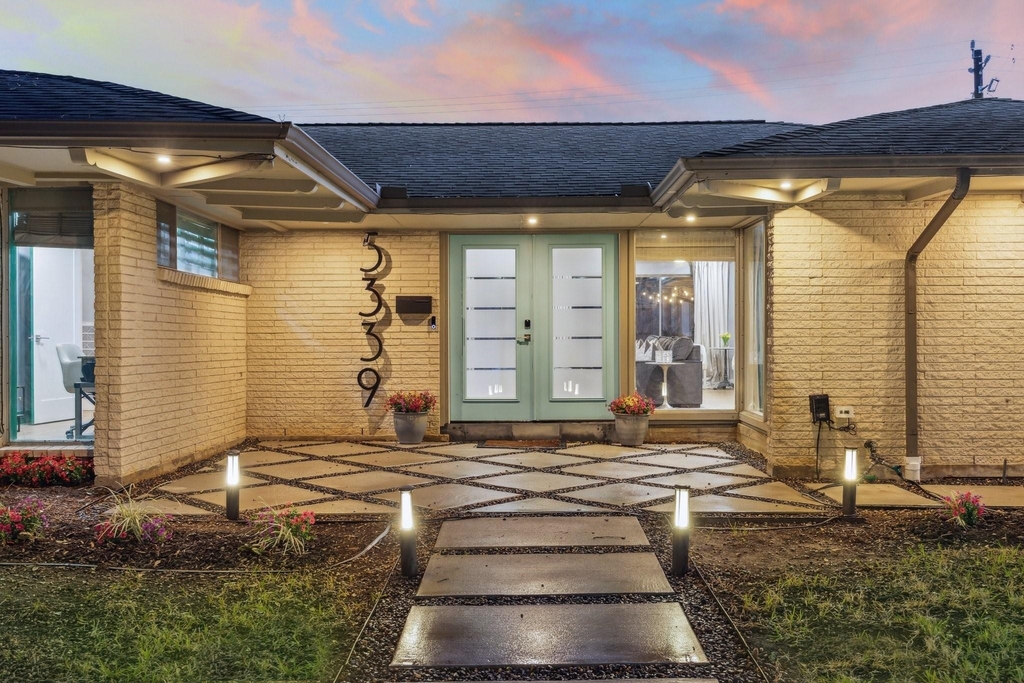 5339 Rutherglenn Drive - Photo 1
