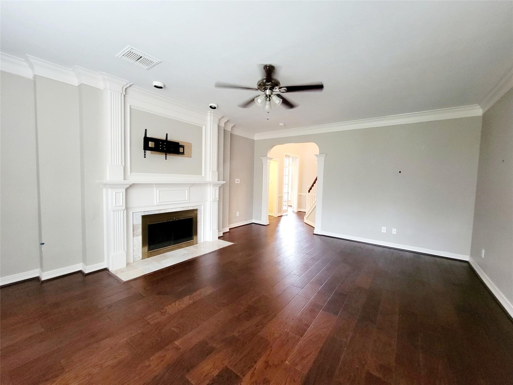 4831 Whitby Circle - Photo 2