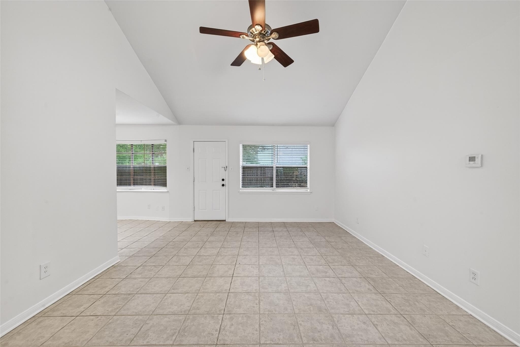 12818 Westella Drive - Photo 9