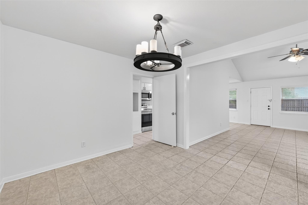 12818 Westella Drive - Photo 7