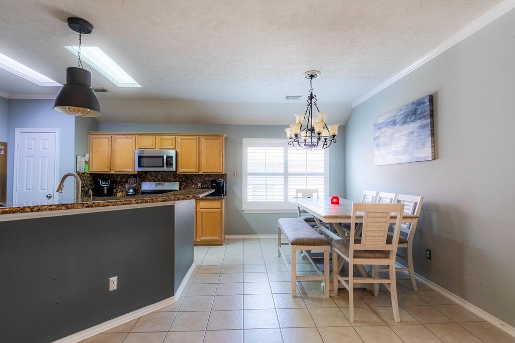 10 Delphinium Place - Photo 13