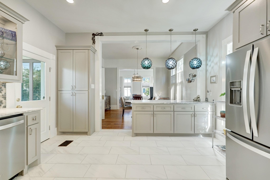 1717 Church Street - Photo 9
