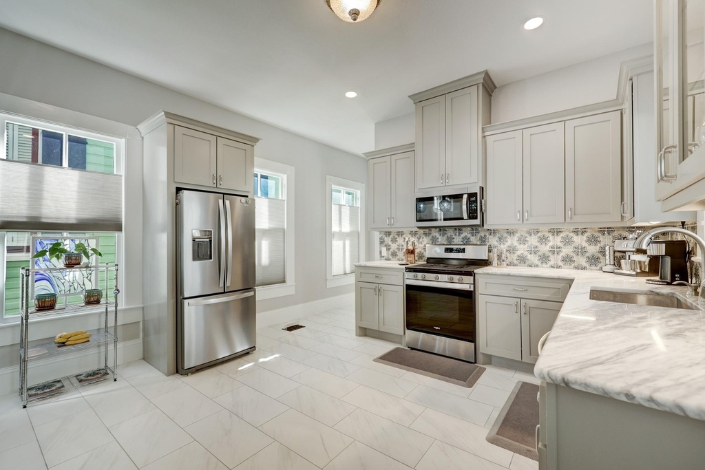 1717 Church Street - Photo 8