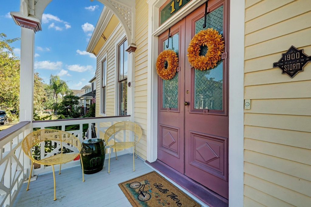1717 Church Street - Photo 1