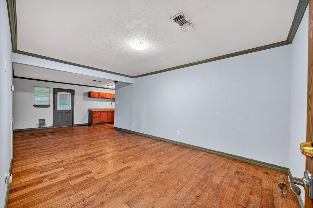 5725 Melanite Avenue - Photo 1