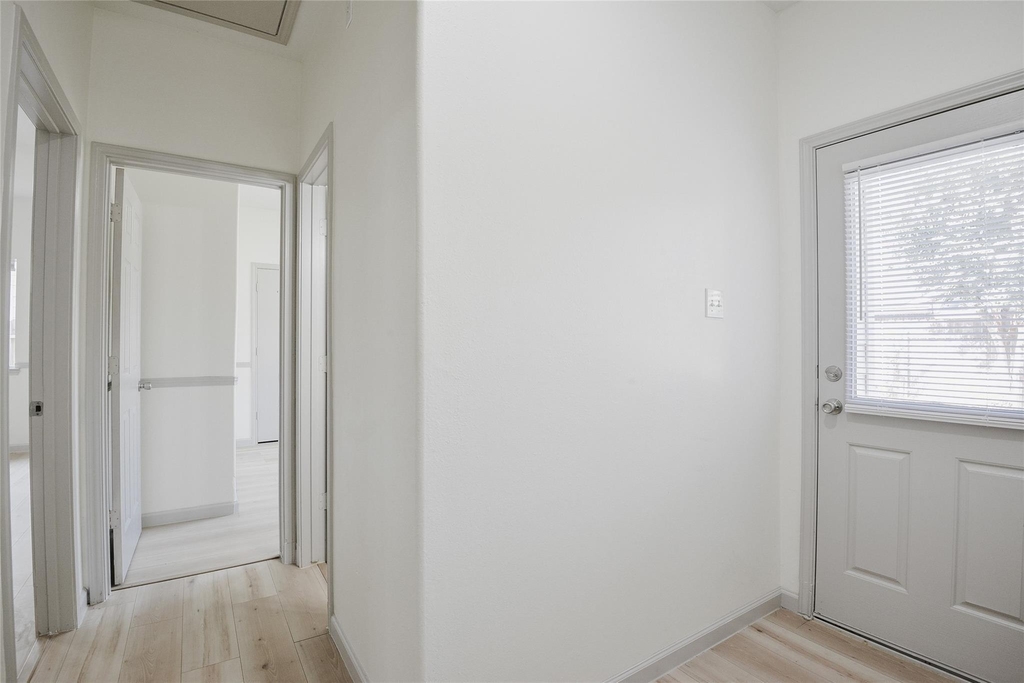 6627 Stonecross Creek Lane - Photo 15
