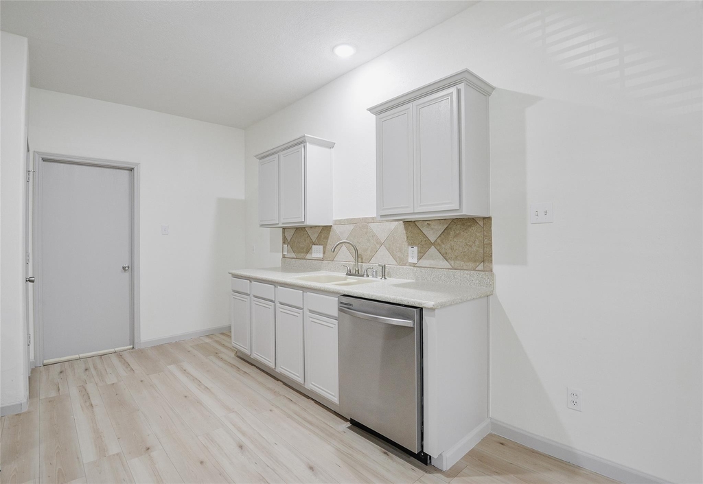 6627 Stonecross Creek Lane - Photo 8