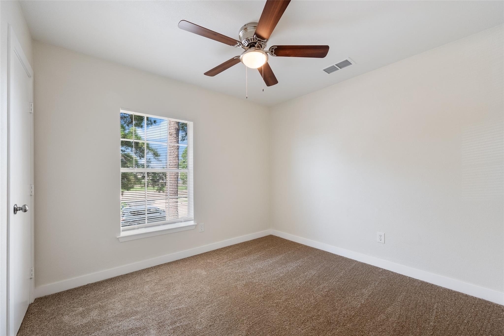 5410 Forest Trails Drive - Photo 15