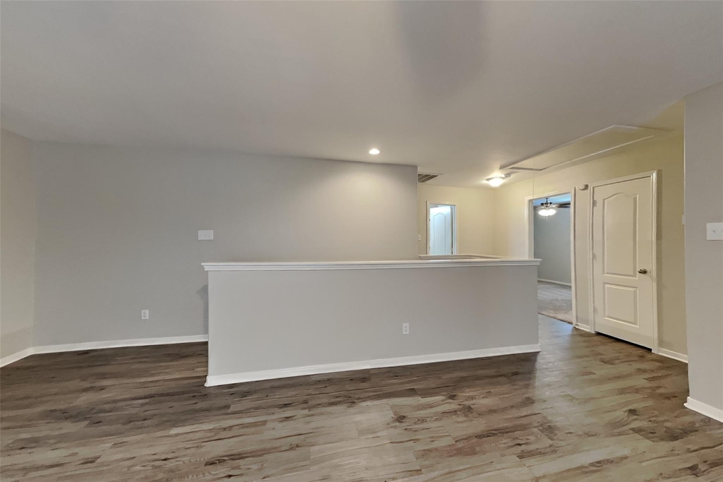 7906 Buffalo View Lane - Photo 18