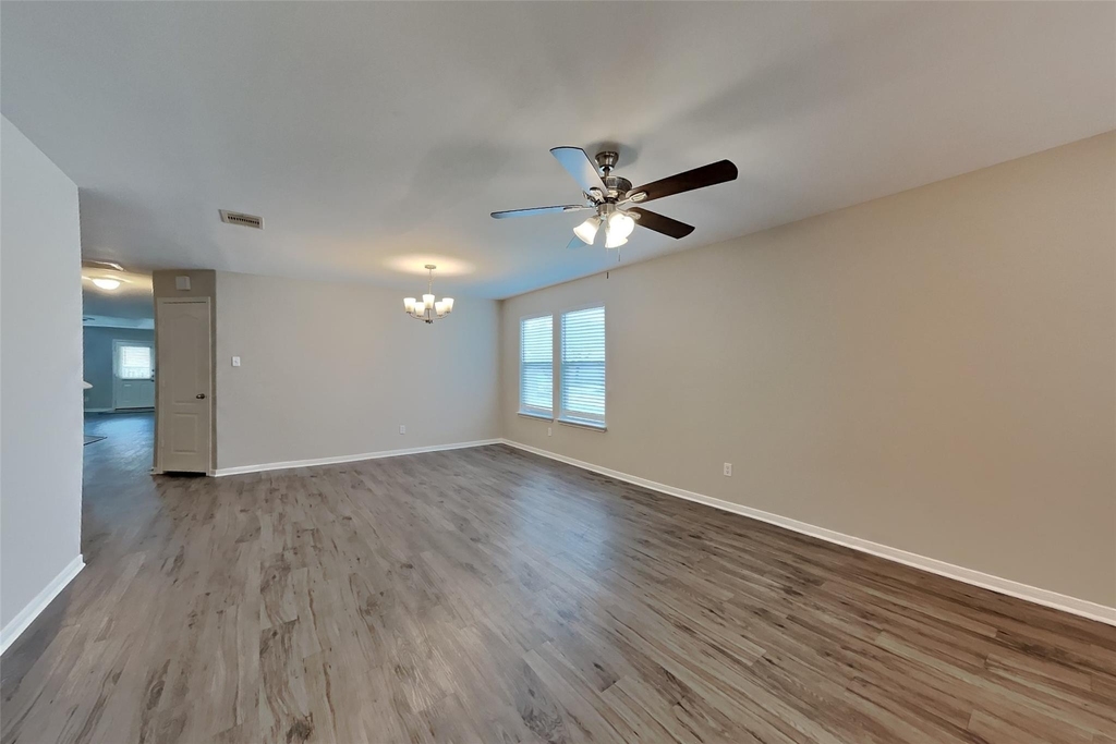 7906 Buffalo View Lane - Photo 1