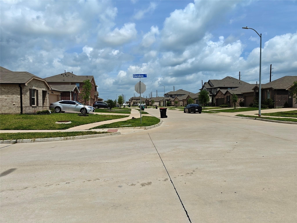 1270 Glendora Drive - Photo 4