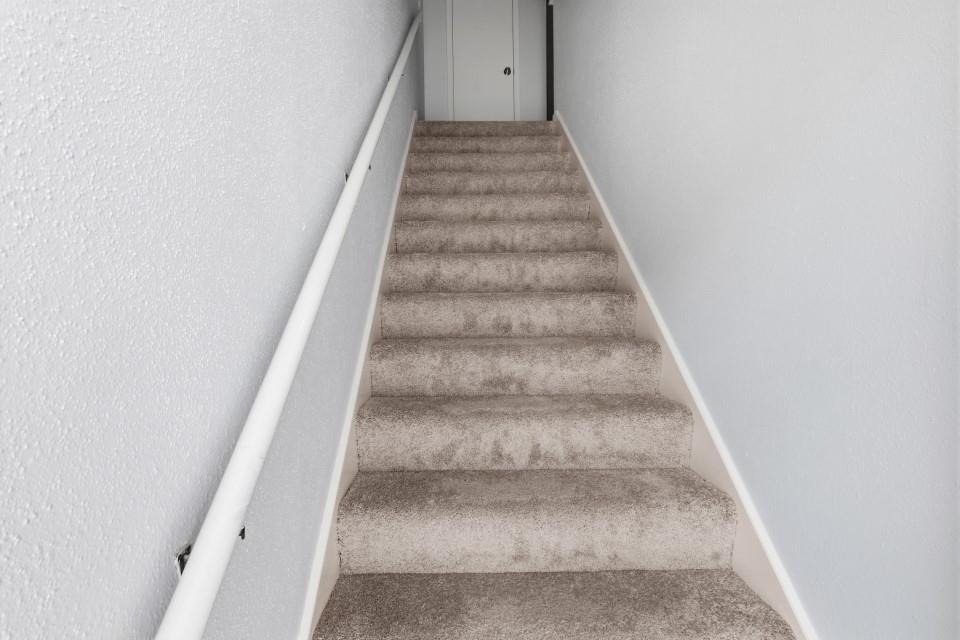 2744 Briarhurst Drive - Photo 2