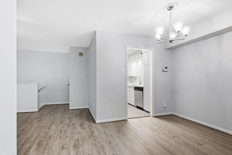 2744 Briarhurst Drive - Photo 8
