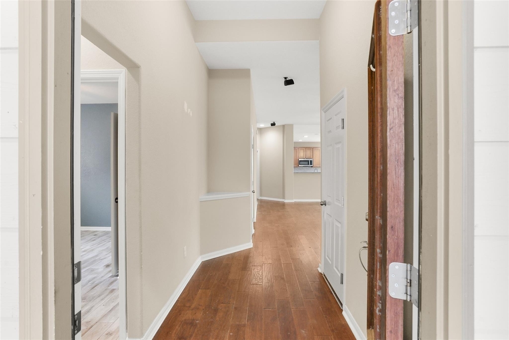 17110 Tupelo Garden Circle - Photo 3