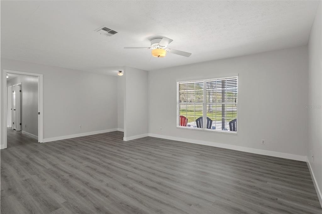 19804 Hiawatha Road - Photo 9