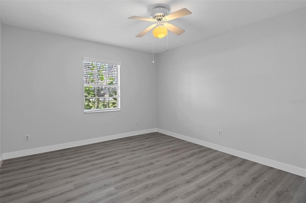 19804 Hiawatha Road - Photo 35