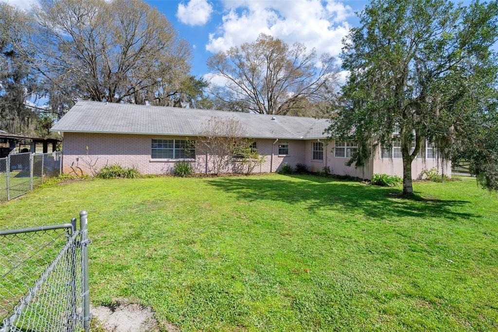 19804 Hiawatha Road - Photo 46