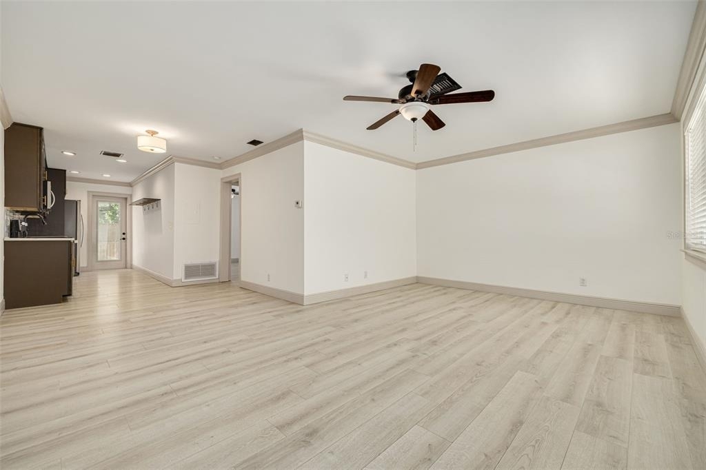535 32nd Avenue N - Photo 4