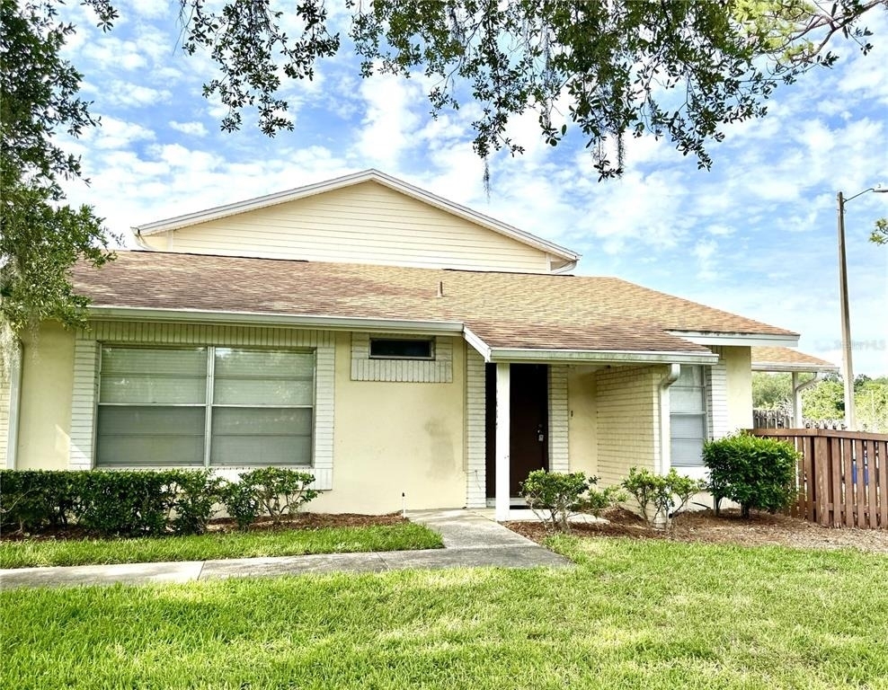 14607 Pine Glen Circle - Photo 0