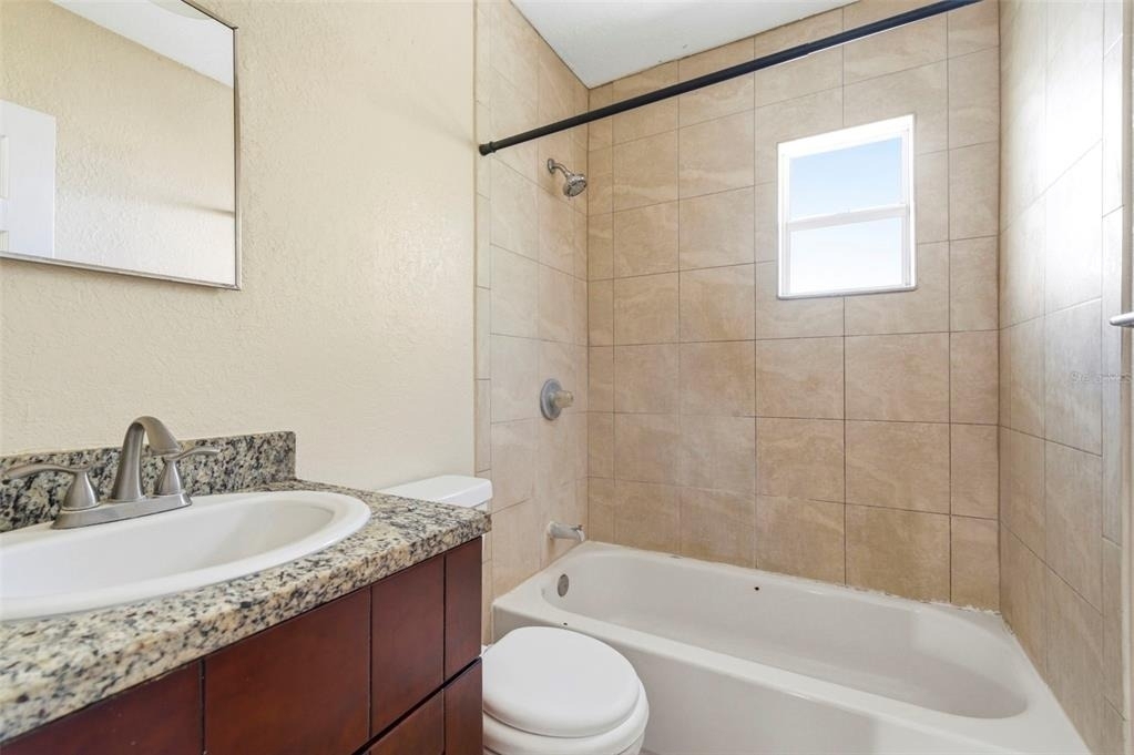 1799 Russell Street S - Photo 20