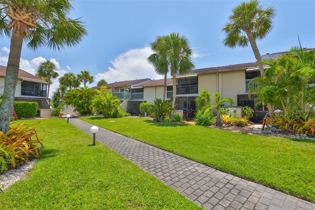 1028 Apollo Beach Boulevard - Photo 30