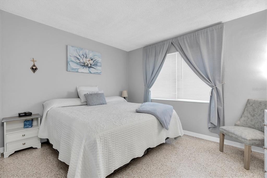 121 46th Avenue - Photo 4