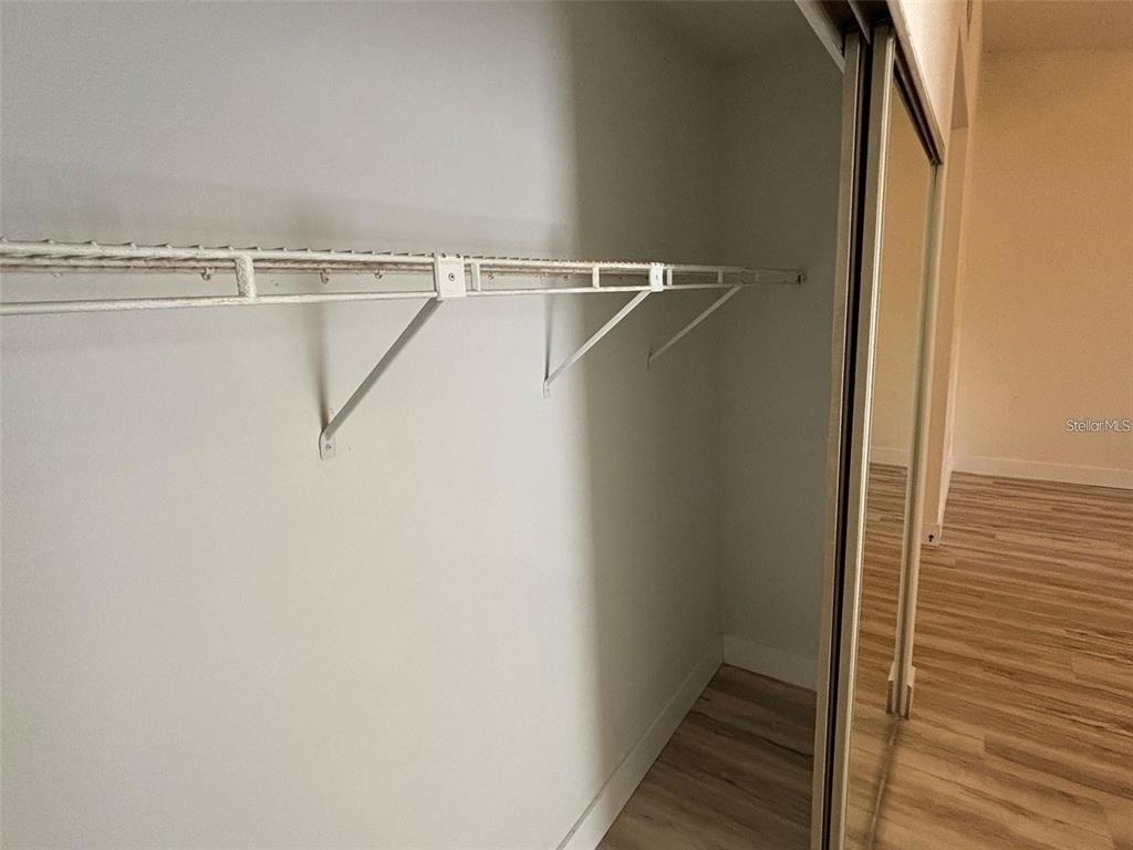 339 Pembroke Lane S - Photo 15