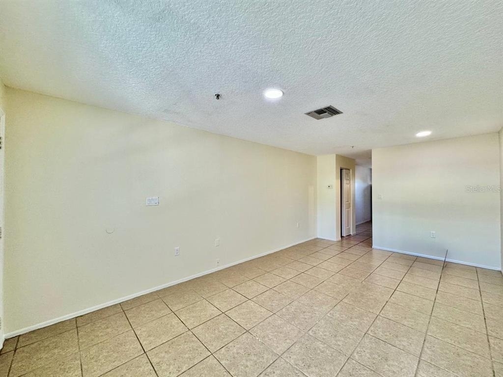 5816 Congress Street - Photo 3