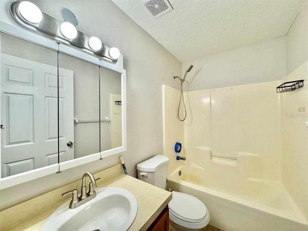 5816 Congress Street - Photo 16