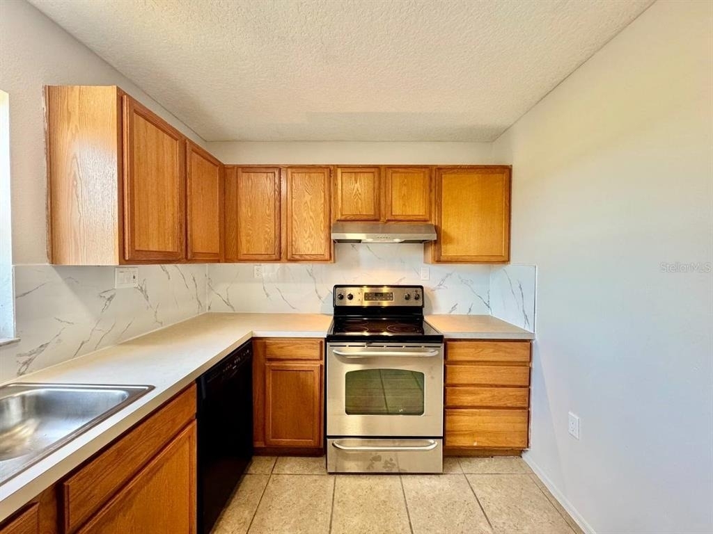 5816 Congress Street - Photo 7