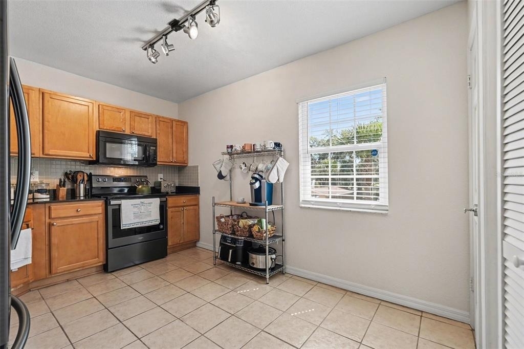 10346 Carrollwood Lane - Photo 11