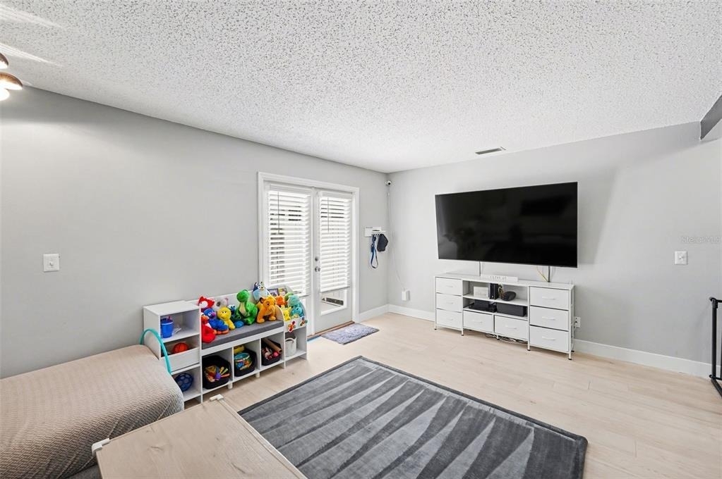 1819 Clearbrooke Drive - Photo 5