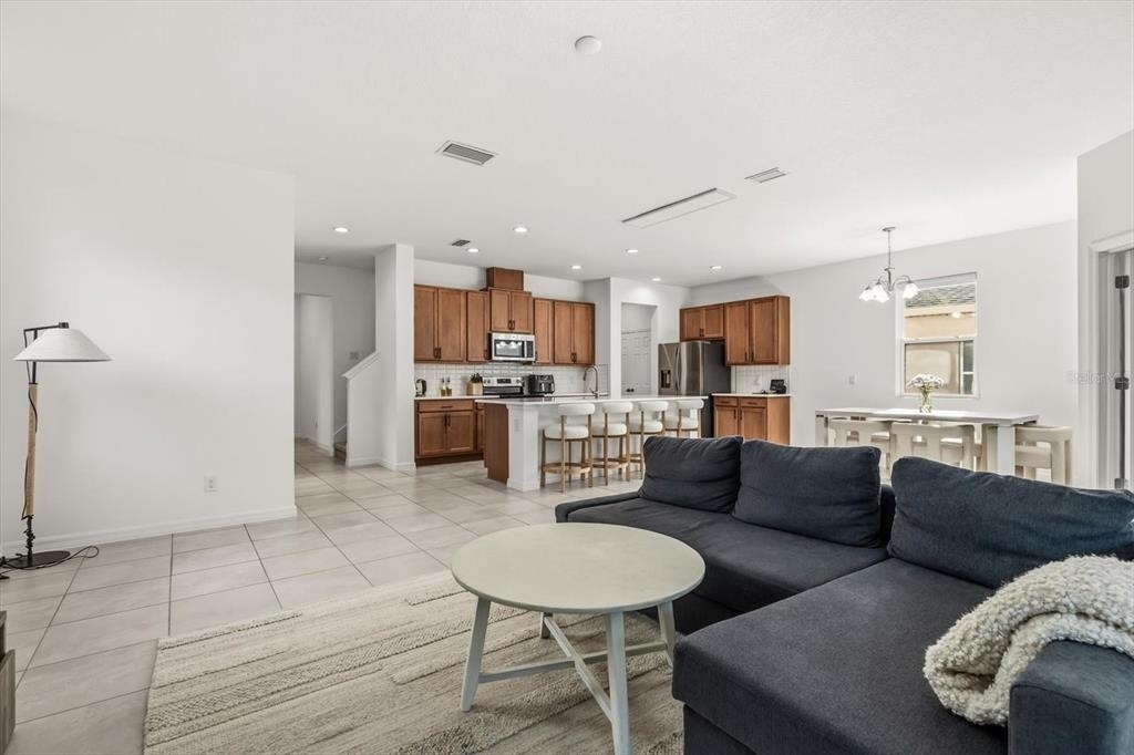 5277 Royal Point Avenue - Photo 12