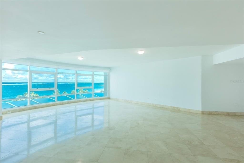 1052 Ashford Avenue - Photo 4