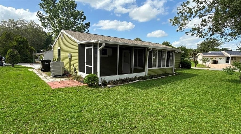 8942 Sw 109th Lane - Photo 1