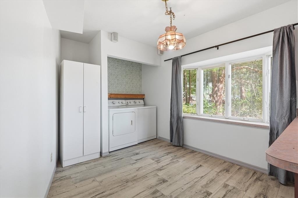 2270 Se 34th Street - Photo 7