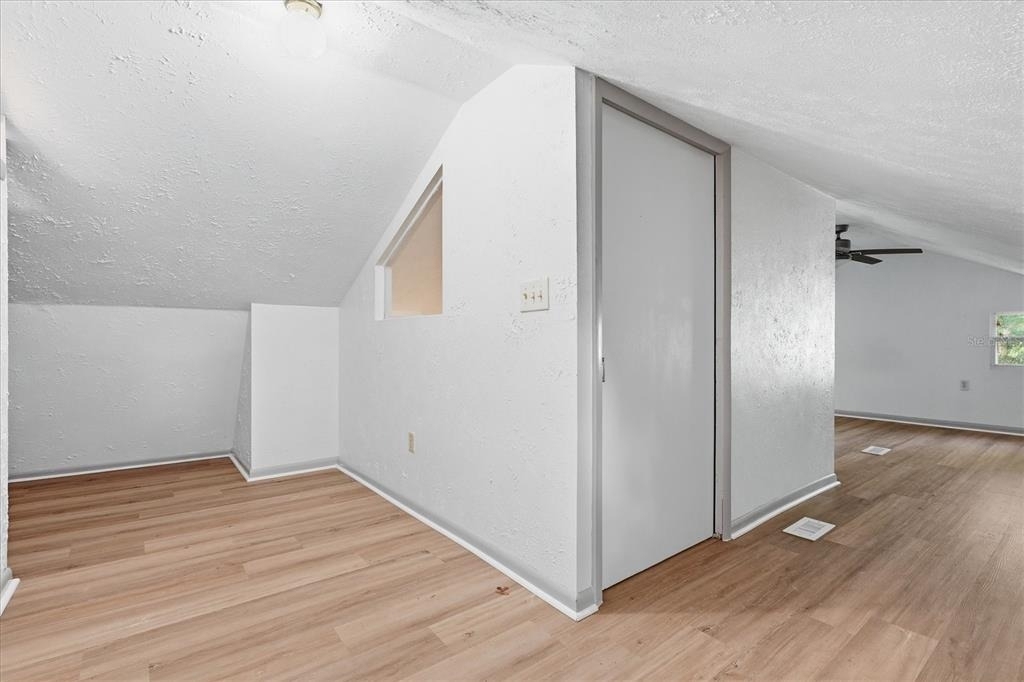 2270 Se 34th Street - Photo 24