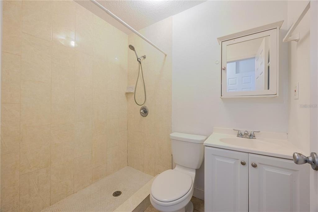 495 Orange Avenue - Photo 19