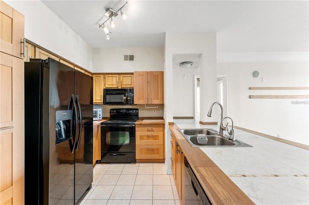 3384 Corona Village Way - Photo 7