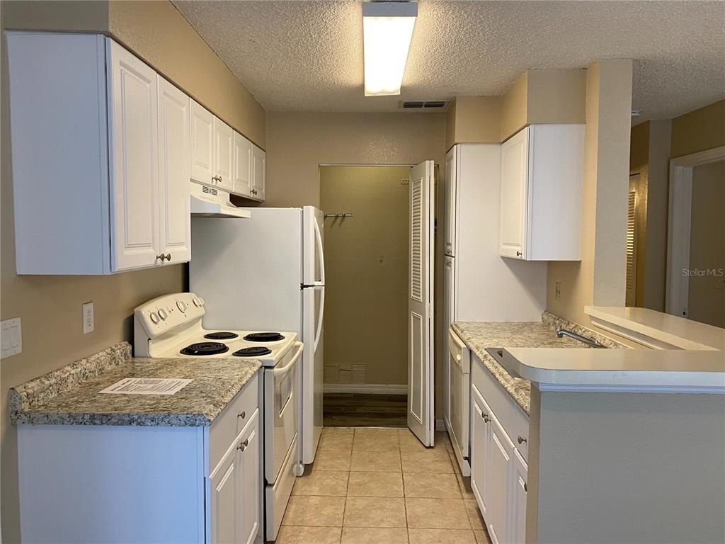 1057 S Hiawassee Road - Photo 5