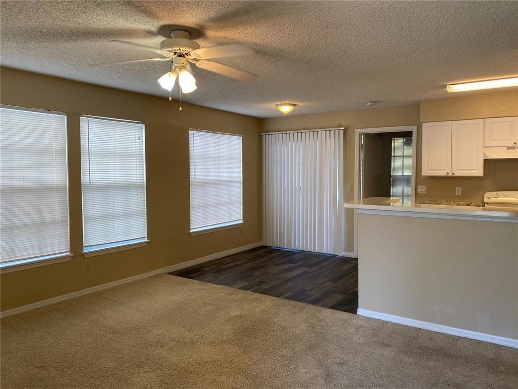 1057 S Hiawassee Road - Photo 3